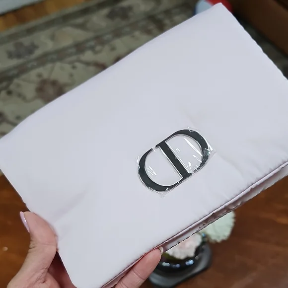 Dior Soft Pink make up pouch with Silver Logo - Picture 1 of 7